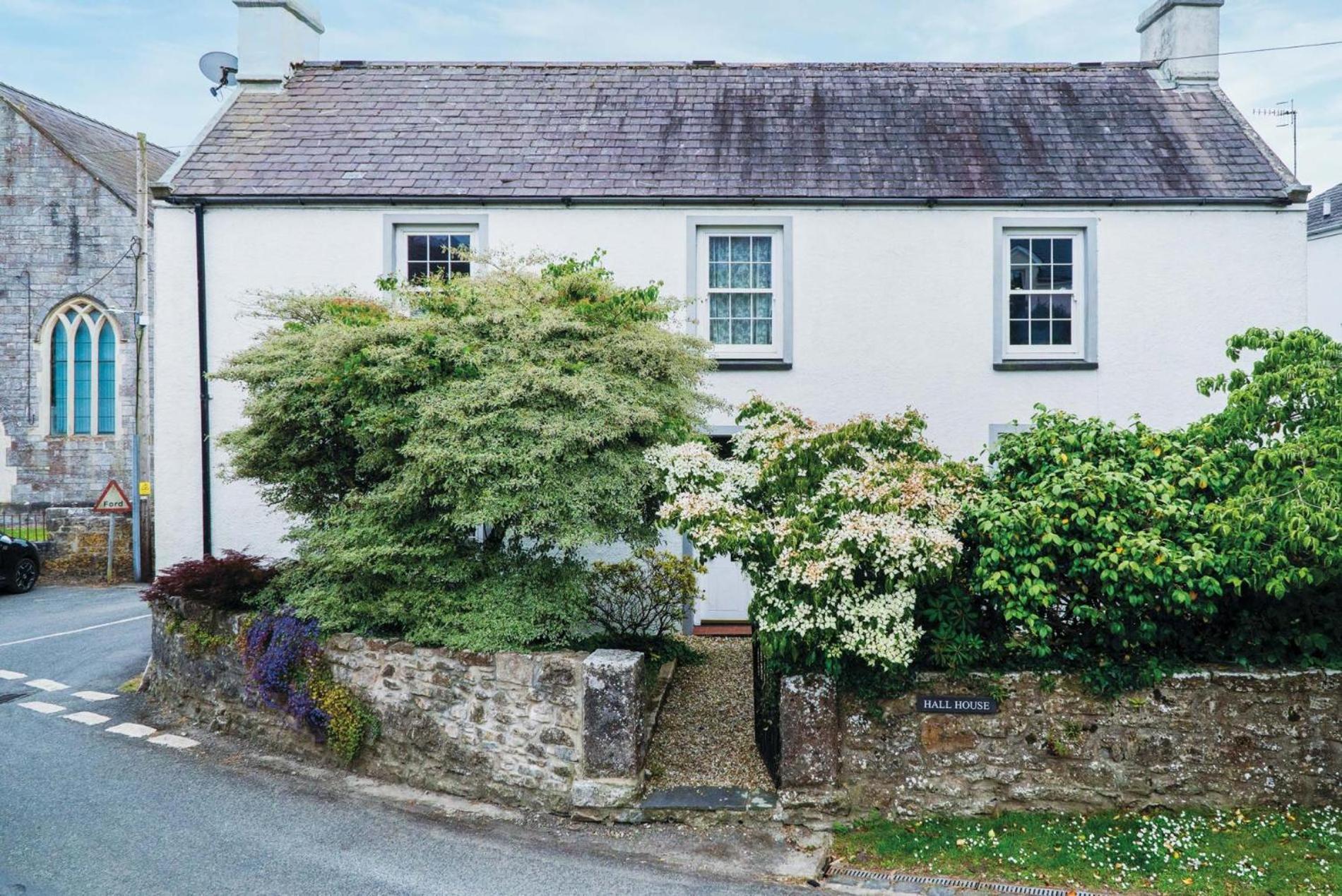 Hall House - 3 Bedroom Cottage - Saint Florence 外观 照片