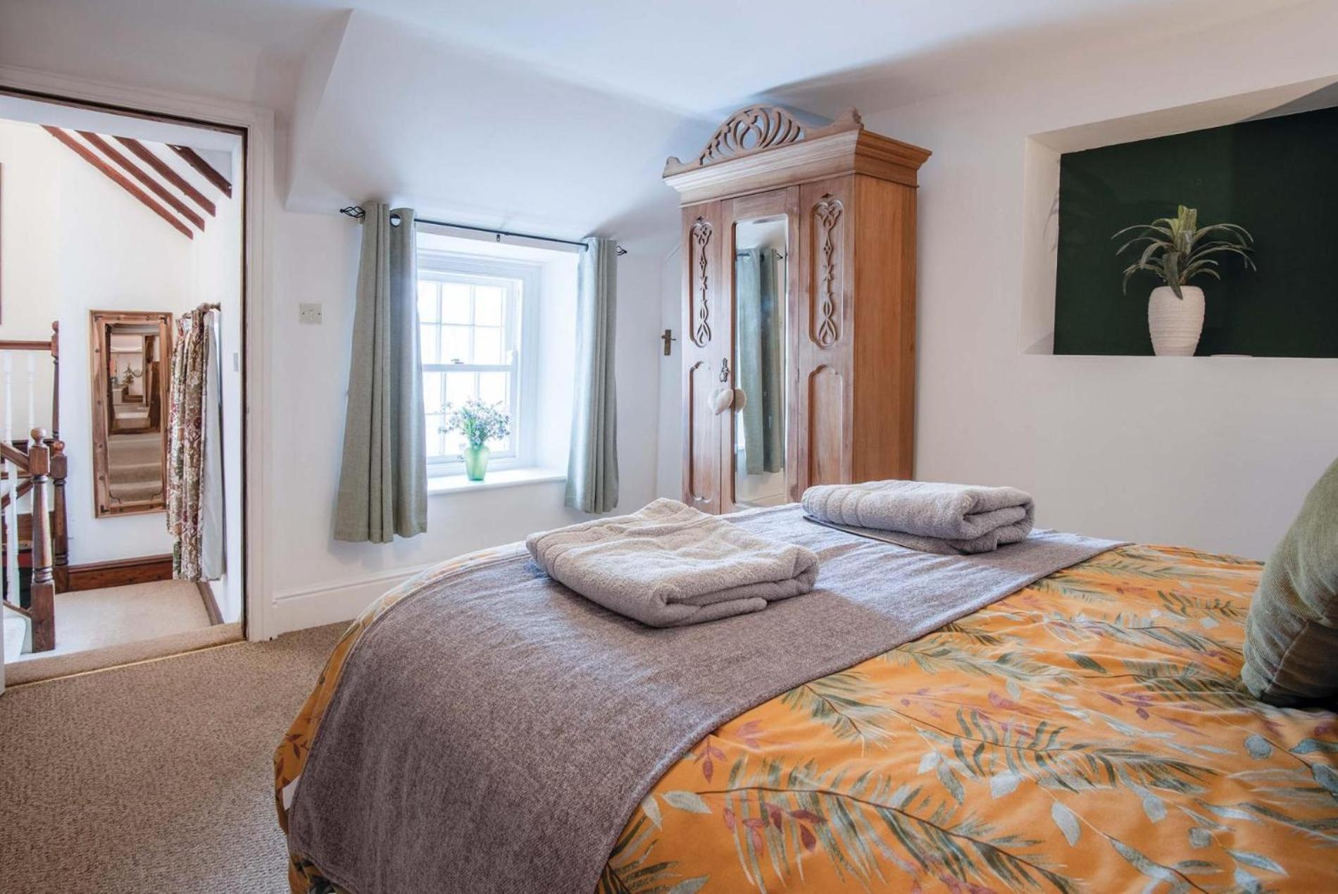 Hall House - 3 Bedroom Cottage - Saint Florence 外观 照片