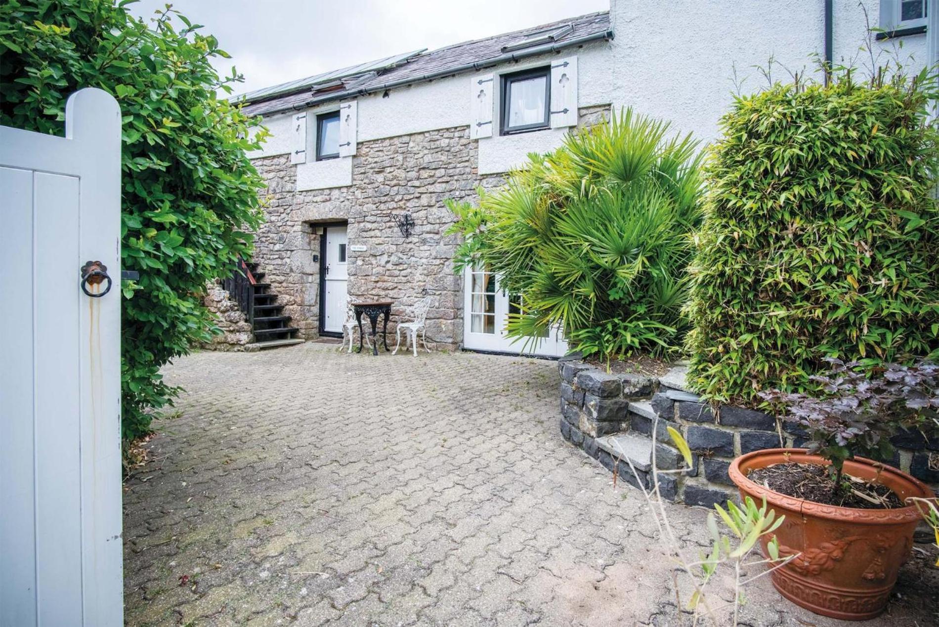 Hall House - 3 Bedroom Cottage - Saint Florence 外观 照片