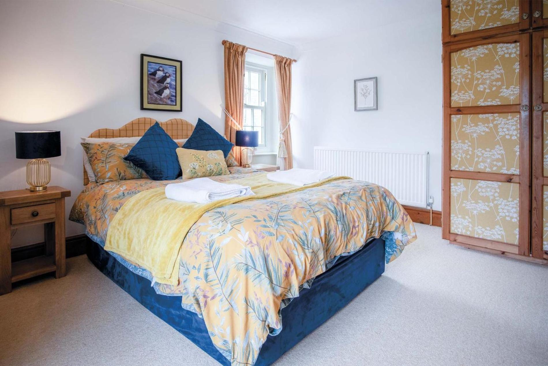 Hall House - 3 Bedroom Cottage - Saint Florence 外观 照片